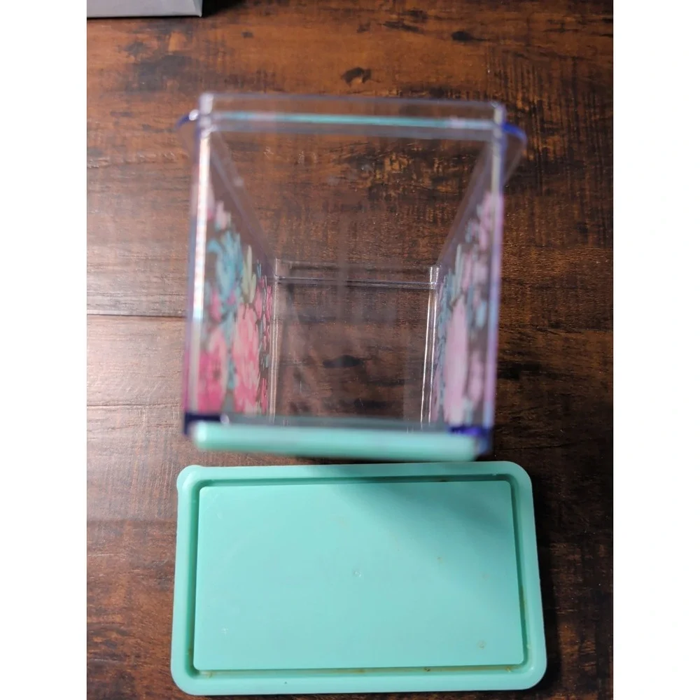 The Pioneer Woman 🦋 Floral Acrylic Storage Container for Cheese Grater 🦋